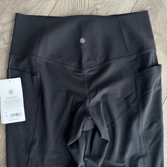 Athleta Salutation Stash Pocket II Tight Black Leggings size Large - Picture 6 of 8